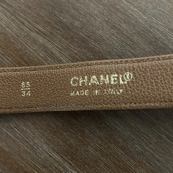 Chanel Brown Tortoise Shell Logo Belt - Picture 4 of 8